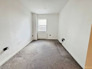 Lounge- click for photo gallery